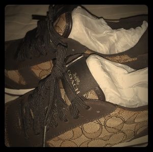 Coach shoes womans👟